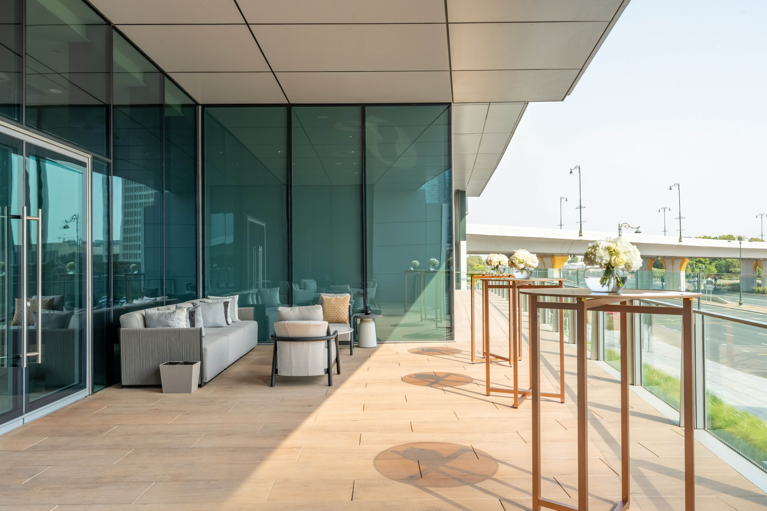 (OOOZ_Stella_Terrace_Cocktail Tables)_DSC08532